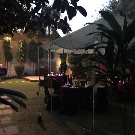 Awtar Mansion Bed & Breakfast Agra  Exterior photo