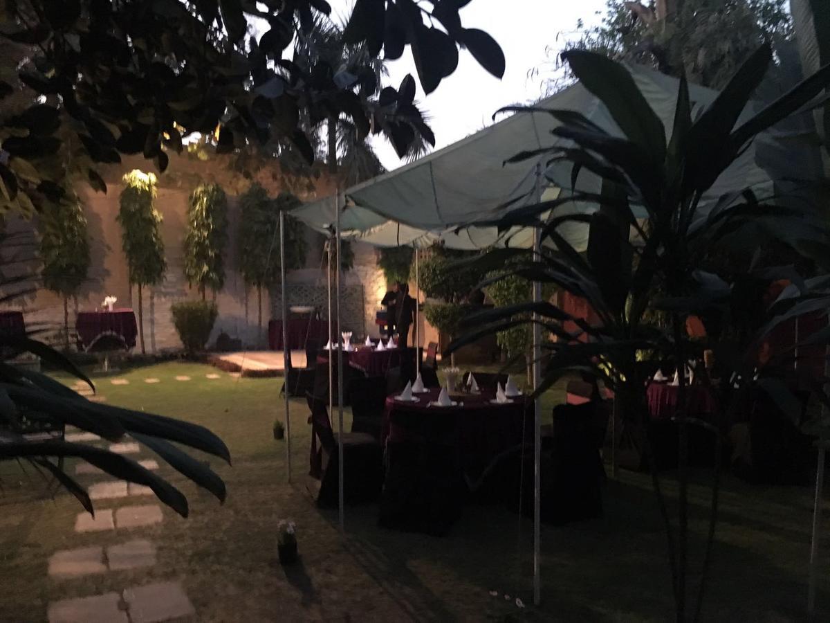 Awtar Mansion Bed & Breakfast Agra  Exterior photo