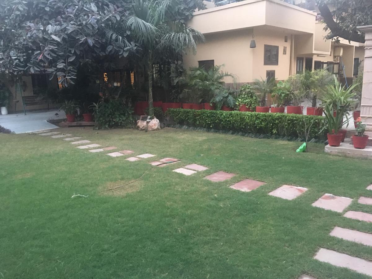 Awtar Mansion Bed & Breakfast Agra  Exterior photo