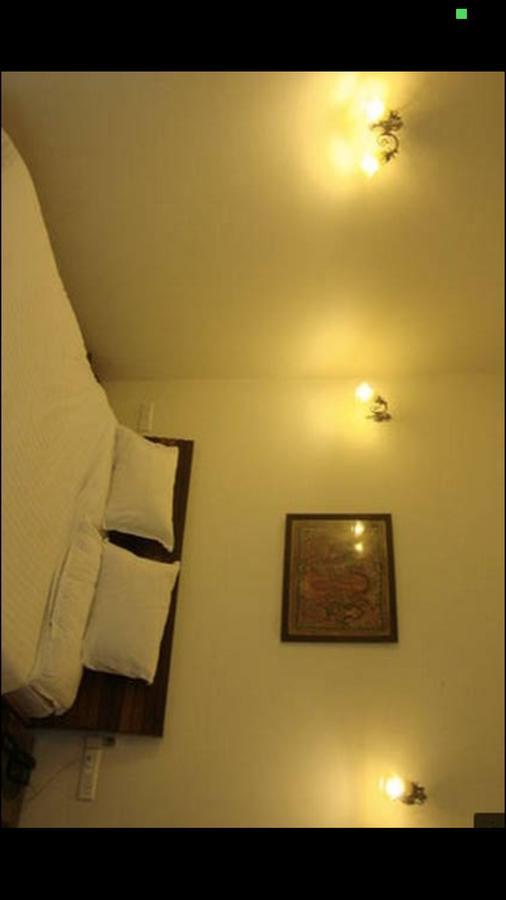 Awtar Mansion Bed & Breakfast Agra  Exterior photo