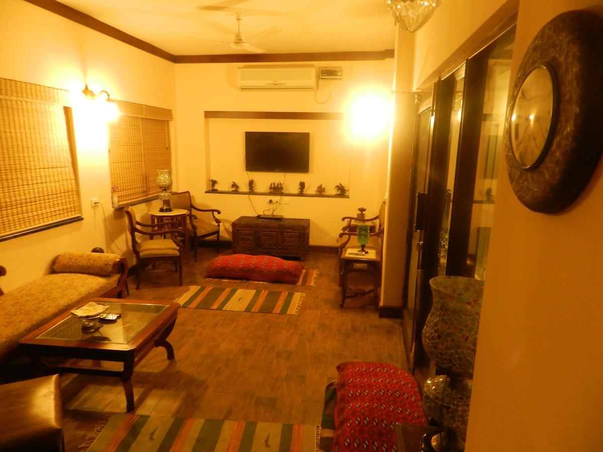Awtar Mansion Bed & Breakfast Agra  Exterior photo